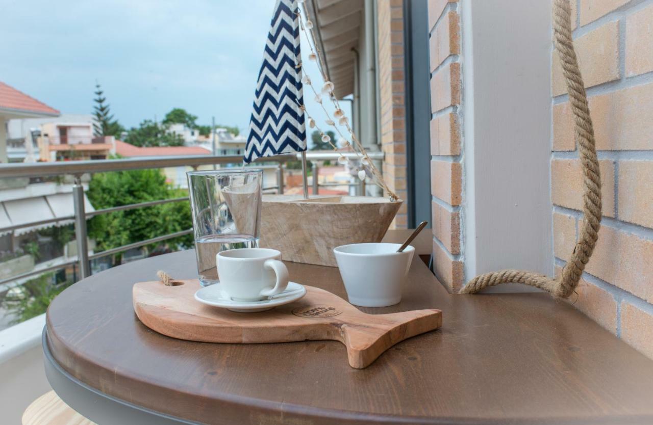 Marios Home, A Cozy And Spacious Apartment Near Downtown Preveza Buitenkant foto
